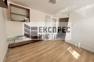 Unmöbliert, 1 Schlafzimmer Wohnung, Farmers' Market