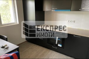  2 Schlafzimmer Wohnung, Vinitsa