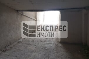  Garage, Red Square