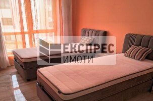  2 Schlafzimmer Wohnung, Vinitsa
