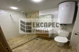 Neu, Möbliert, Luxuriös 1 Schlafzimmer Wohnung, HEI