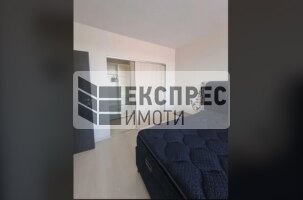  2 Schlafzimmer Wohnung, Vinitsa