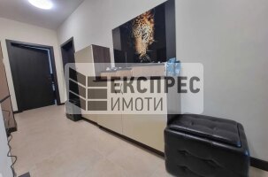  2 Schlafzimmer Wohnung, Vinitsa
