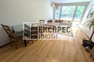 Обзавeден Тристаен апартамент, Спортна зала