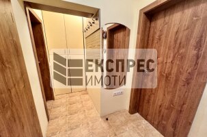 Обзавeден Двустаен апартамент, Окръжна болница