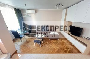 Möbliert, 1 Schlafzimmer Wohnung, Center
