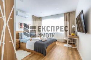  1 Schlafzimmer Wohnung, Center