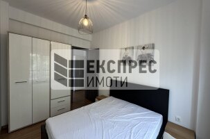 Furnished 2 bedroom apartment, Center