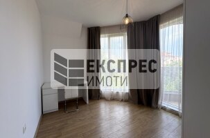 Furnished 2 bedroom apartment, Center