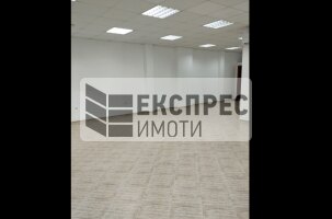  Търговско помещение, Левски