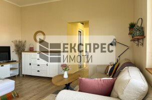 Нов, Обзаведен Двустаен апартамент, Център