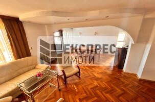 Furnished, 2 bedroom apartment, Farmers' Market