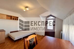 Furnished, 2 bedroom apartment, Farmers' Market