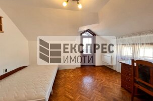 Furnished, 2 bedroom apartment, Farmers' Market