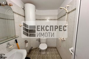 Furnished, 2 bedroom apartment, Farmers' Market