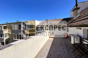 Furnished, 2 bedroom apartment, Farmers' Market