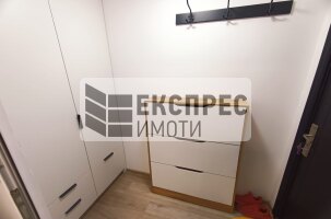 Furnished 1 bedroom apartment, Center