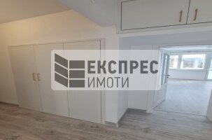 Unfurnished, 2 bedroom apartment, Lyatno kino Trakia