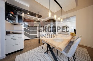 New, Luxury Furnished 2 bedroom apartment, Centre