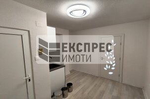 Unfurnished Commercial space, Grand Mall Varna
