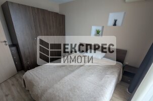 Furnished 2 bedroom apartment, Center