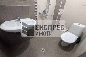 Furnished 2 bedroom apartment, Center