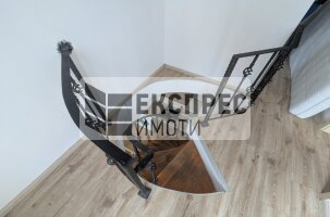 Furnished 2 bedroom apartment, Center