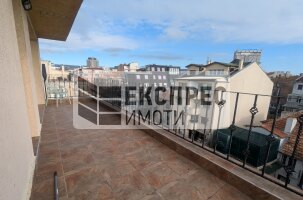 Furnished 2 bedroom apartment, Center