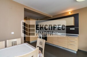 Furnished 2 bedroom apartment, Center