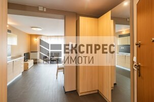 Furnished 2 bedroom apartment, Center