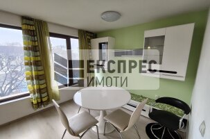 ОБЗАВЕДЕН Двустаен апартамент, Колхозен пазар