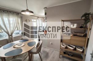 FURNISHED 2 bedroom apartment, Regional hospital