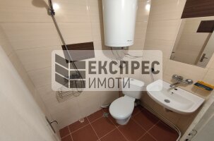  Große Wohnung, Regional hospital