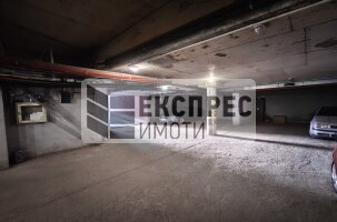 UNDERGROUND PARKING Garage, Regional hospital