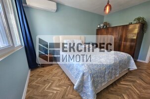 Furnished 2 bedroom apartment