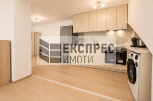 Möbliert, komplett renoviert 3 Schlafzimmer Wohnung, Regional hospital