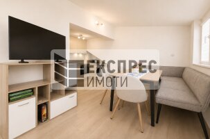 Möbliert, komplett renoviert 3 Schlafzimmer Wohnung, Regional hospital