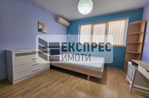  3 Schlafzimmer Wohnung, Regional hospital