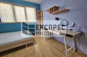  3 Schlafzimmer Wohnung, Regional hospital