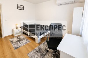 Обзаведен Тристаен апартамент, Окръжна болница